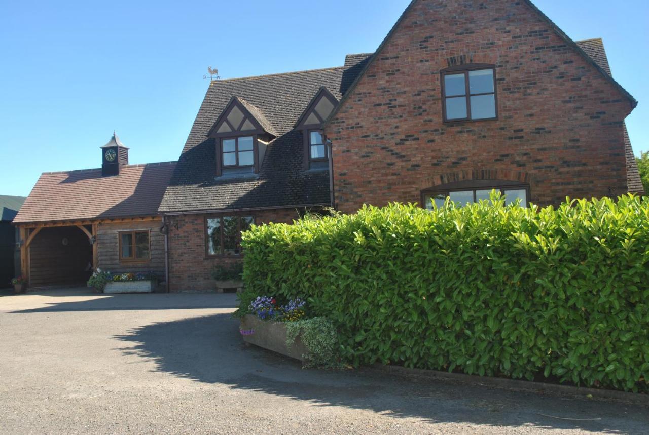 Вилла Elms Farm Alderton  Экстерьер фото